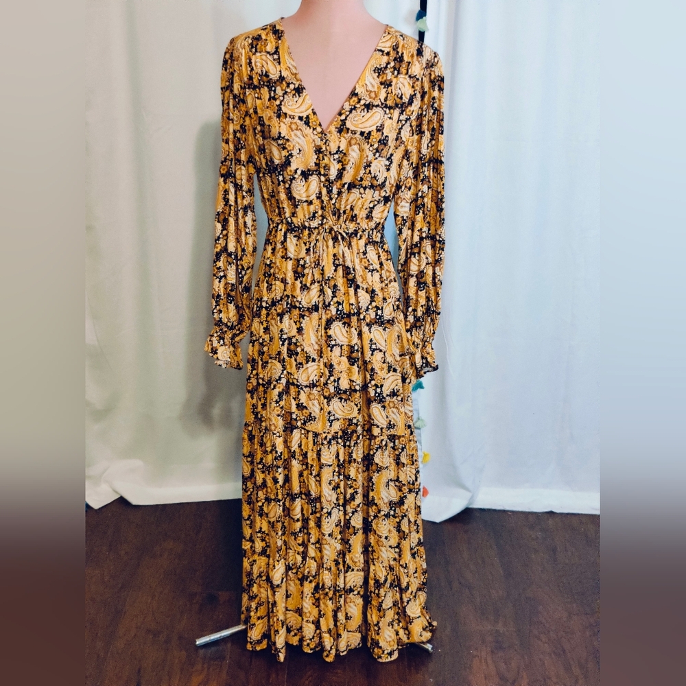 Last Queen perfect Autumn Maxi Dress gold & black Paisley 1/2 button front SM - Picture 10 of 10